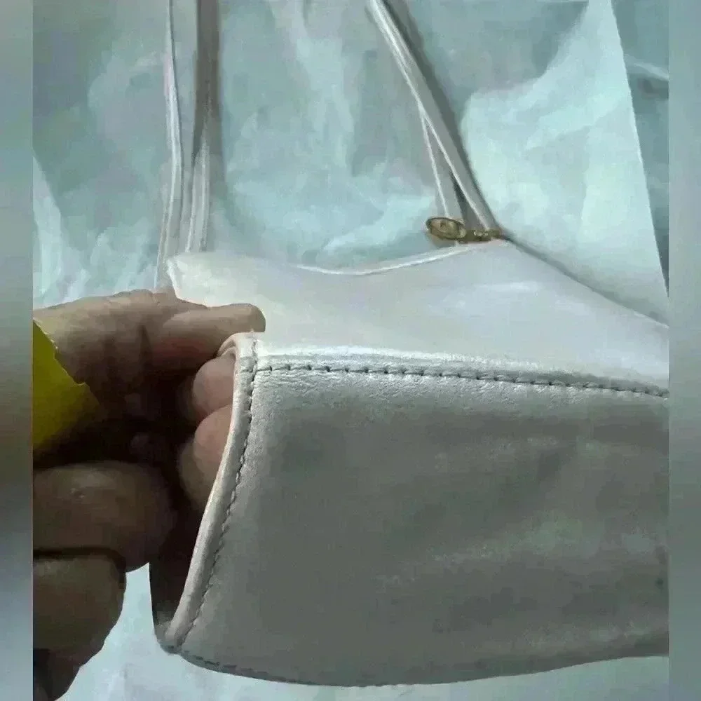 VINTAGE LIZ CLAIBORNE LEATHER AND CO